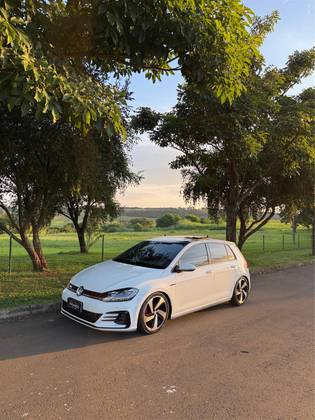 VOLKSWAGEN GOLF 2.0 350 TSI GASOLINA GTI DSG